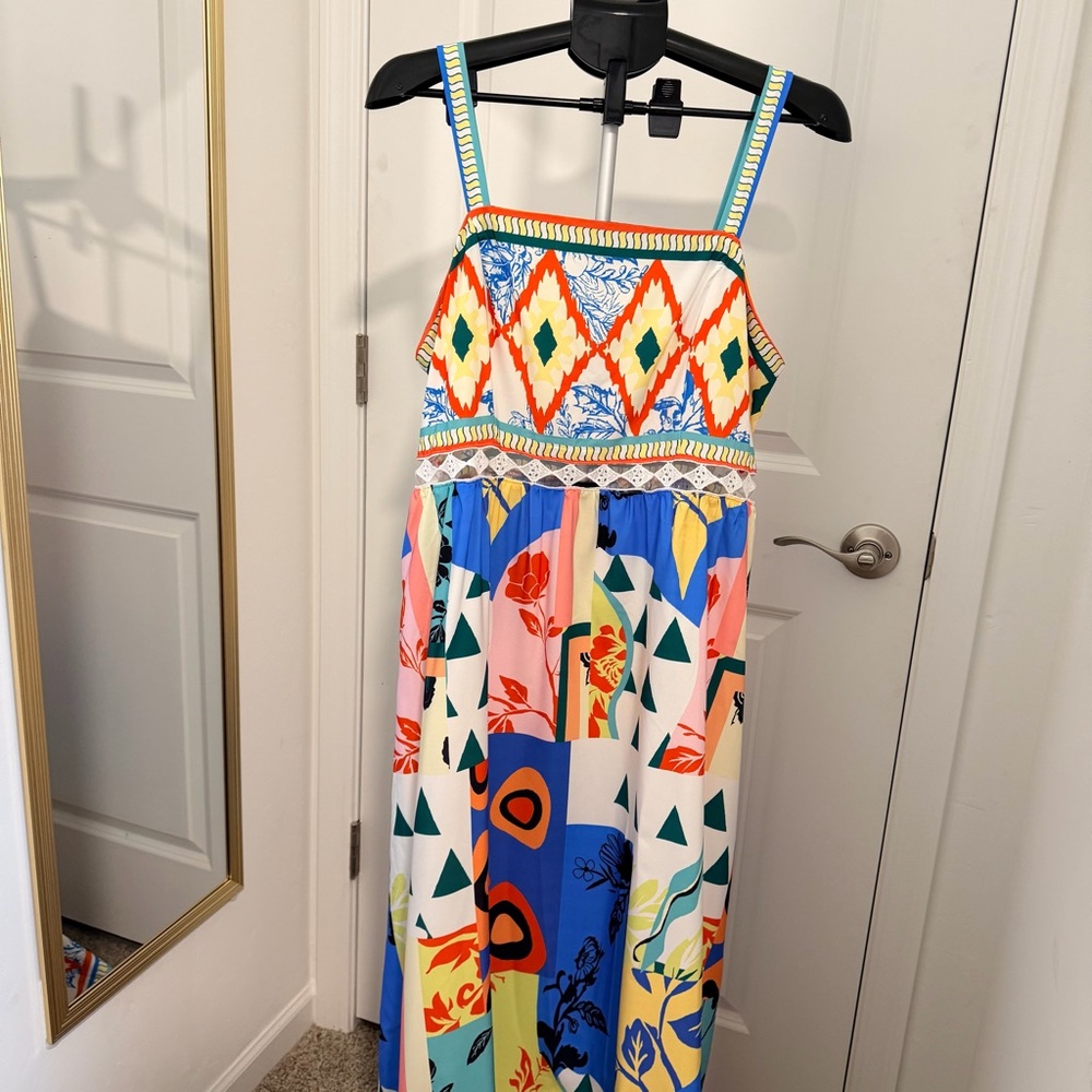 Multicolor Geometric Maxi Dress - Picture 11 of 11